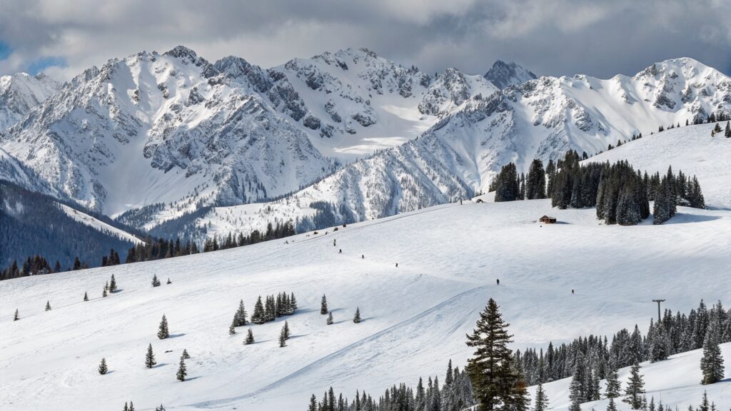 Mont Tremblant Resort , 